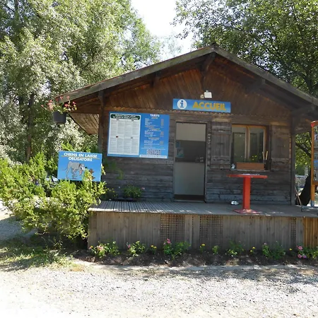 Camping L'ecureuil - Mont-blanc Village Hotel Domancy